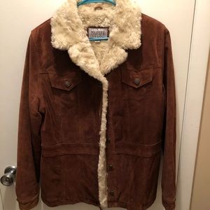 Wilson’s NWOT Suede jacket.